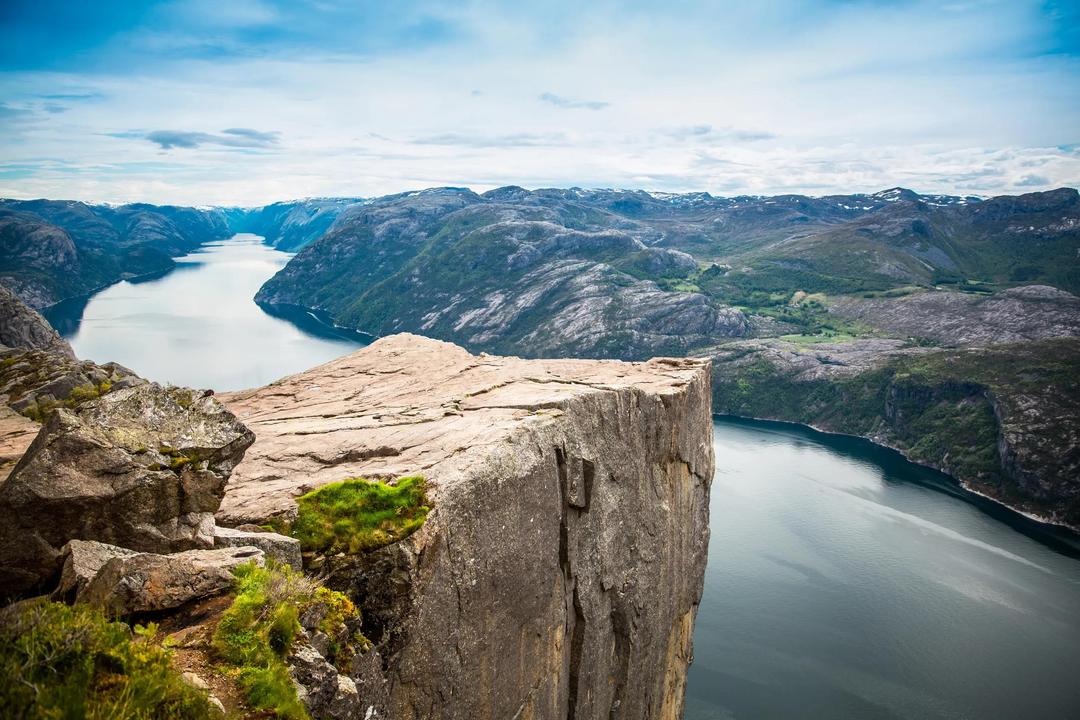 Norwegian Fjords with Paris