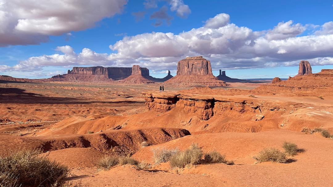 https://media.leisurecom.com/tour/tour-2026-10-04-06-49-15-1.jpg